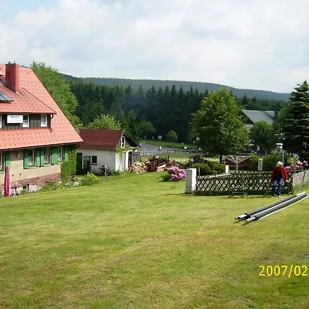 Am Rennsteig-pension Zur Wetterwarte Vakantiehuis *